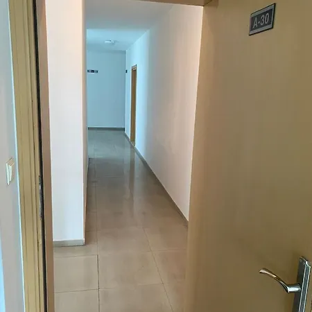 Anastasiia Nautilus Club شقة *